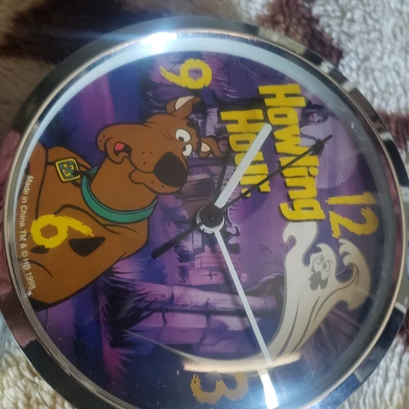 - Clock - Picture 2 of 3